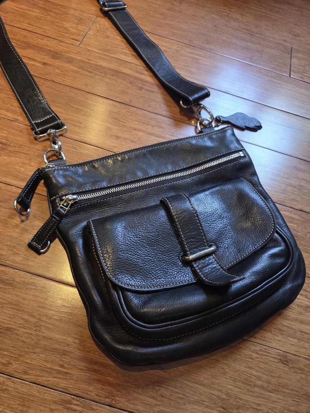 Roots Side Saddle Black Genuine Leather Crossbody Bag Canada Equestrian Purse
